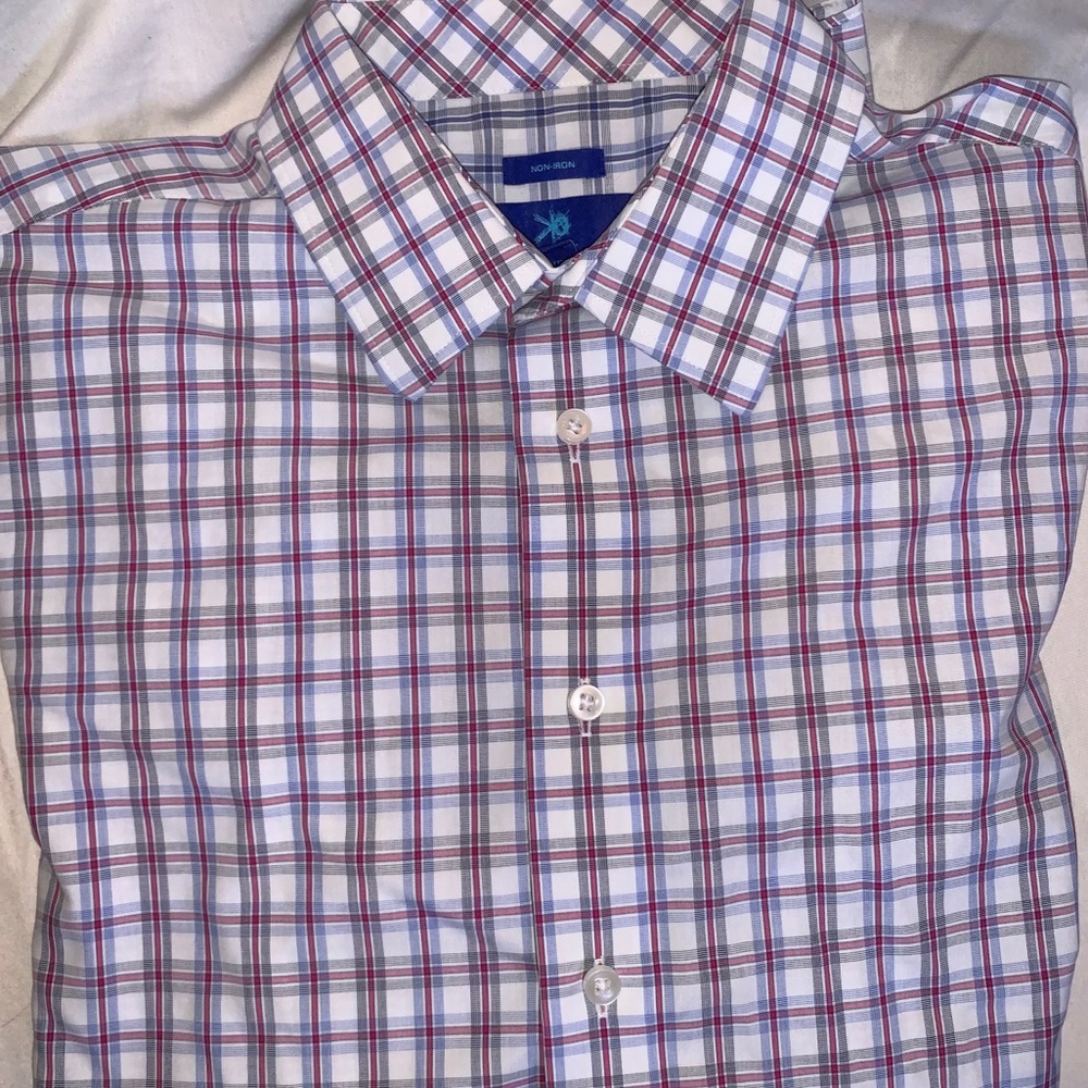 Egara button down
